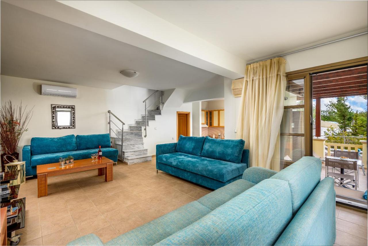 Aegean Blue Villa'S Калатос Екстериор снимка
