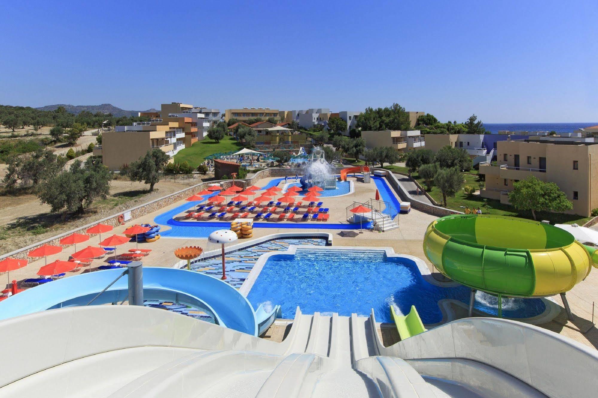 Aegean Blue Villa'S Калатос Екстериор снимка